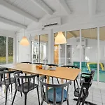 Beautiful In With Kitchen Сasa de vacaciones *