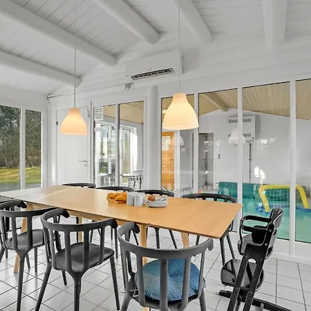 Beautiful In Farso With Kitchen 度假居 *